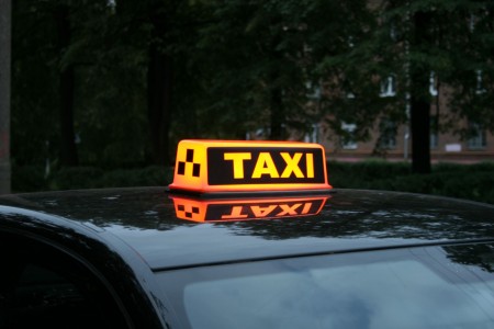 Услуга такси в Красном