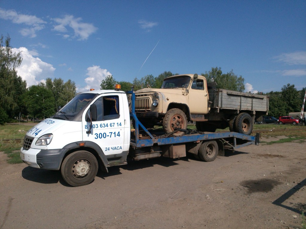 Вызвать эвакуатор в Нерехте недорого — цены за услуги эвакуации авто  круглосуточно | Перевозка-24