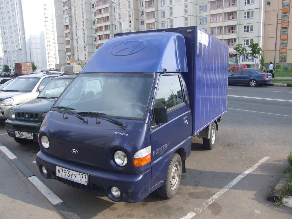 Работа на своем портере в москве. Hyundai Porter 2007. Hyundai Porter 2 грузовой до 3т. Машина Портер 1 синий. 165 Lt на Портер.