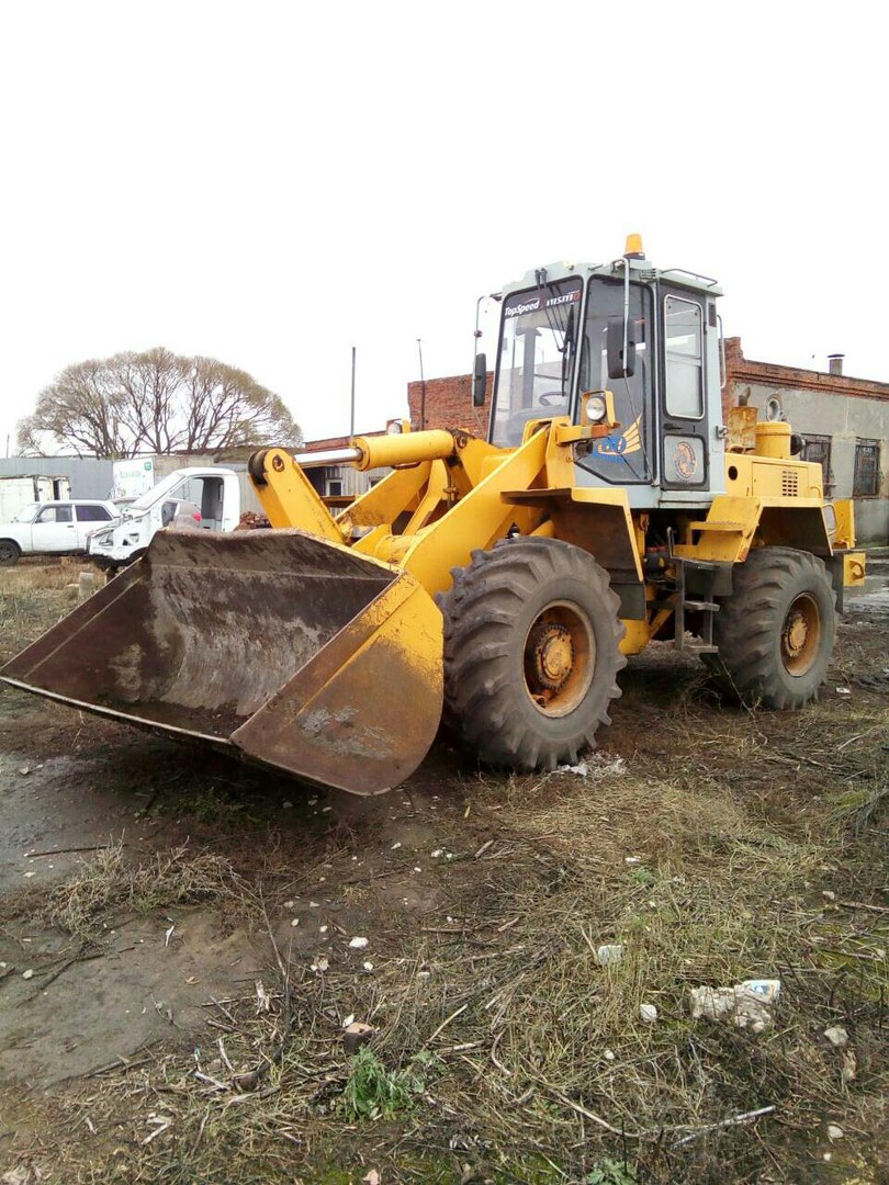 Водитель погрузчика в тольятти. Фронтальный погрузчик Амкодор 342в. Амкодор 342. Телескопический погрузчик Амкодор.