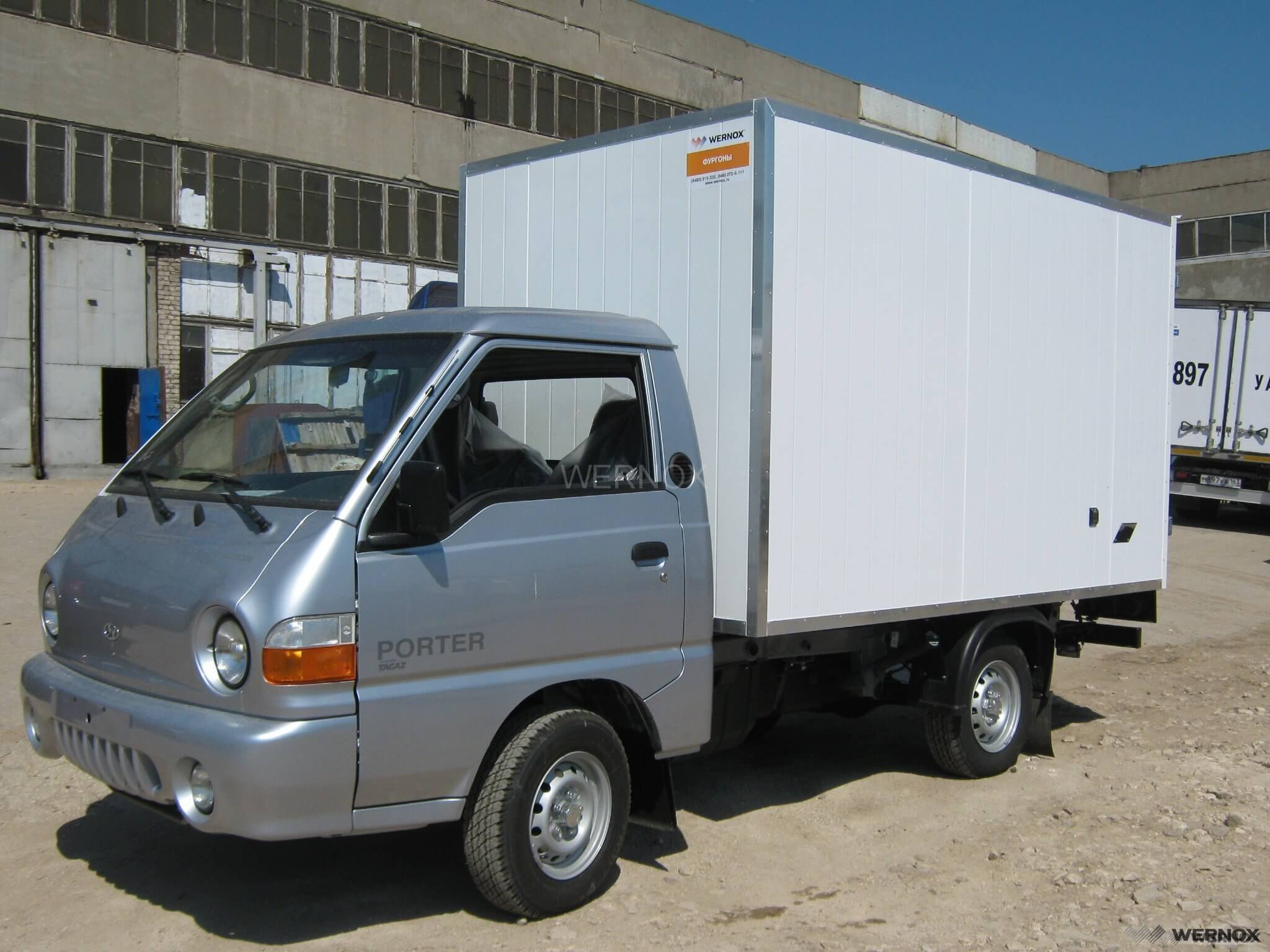 Машина 1 тонны. Hyundai Porter 1. Hyundai Porter 1994. Hyundai Porter 1990. Фургон Портер 1.