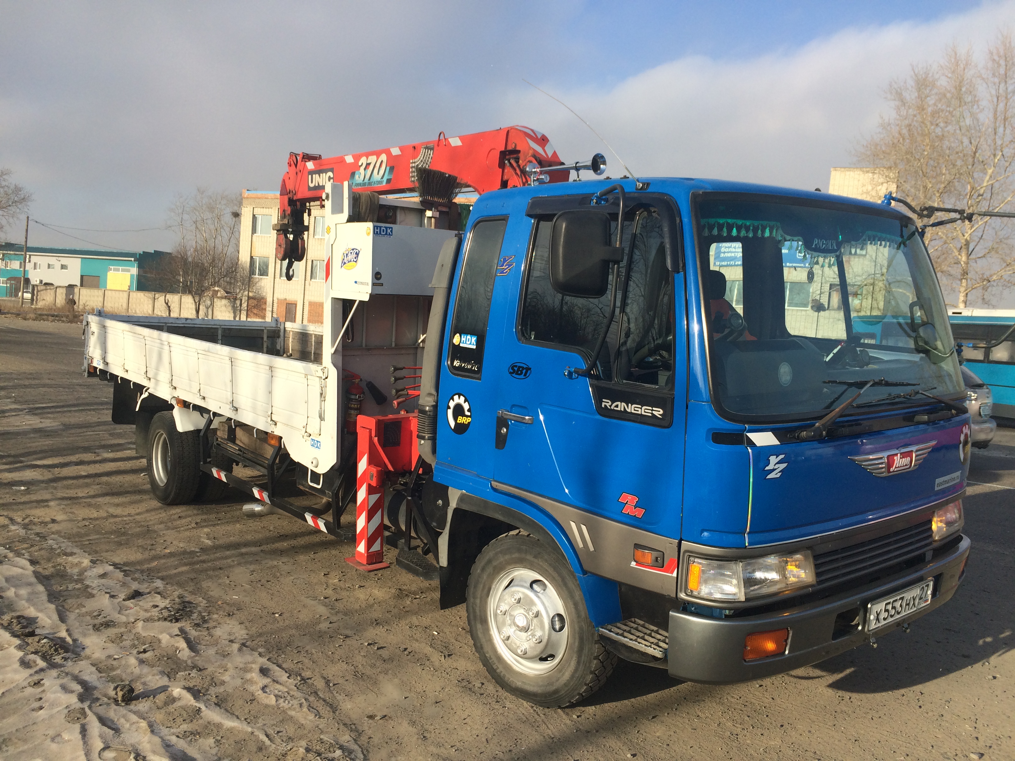 Манипулятор Hino Ranger 5т