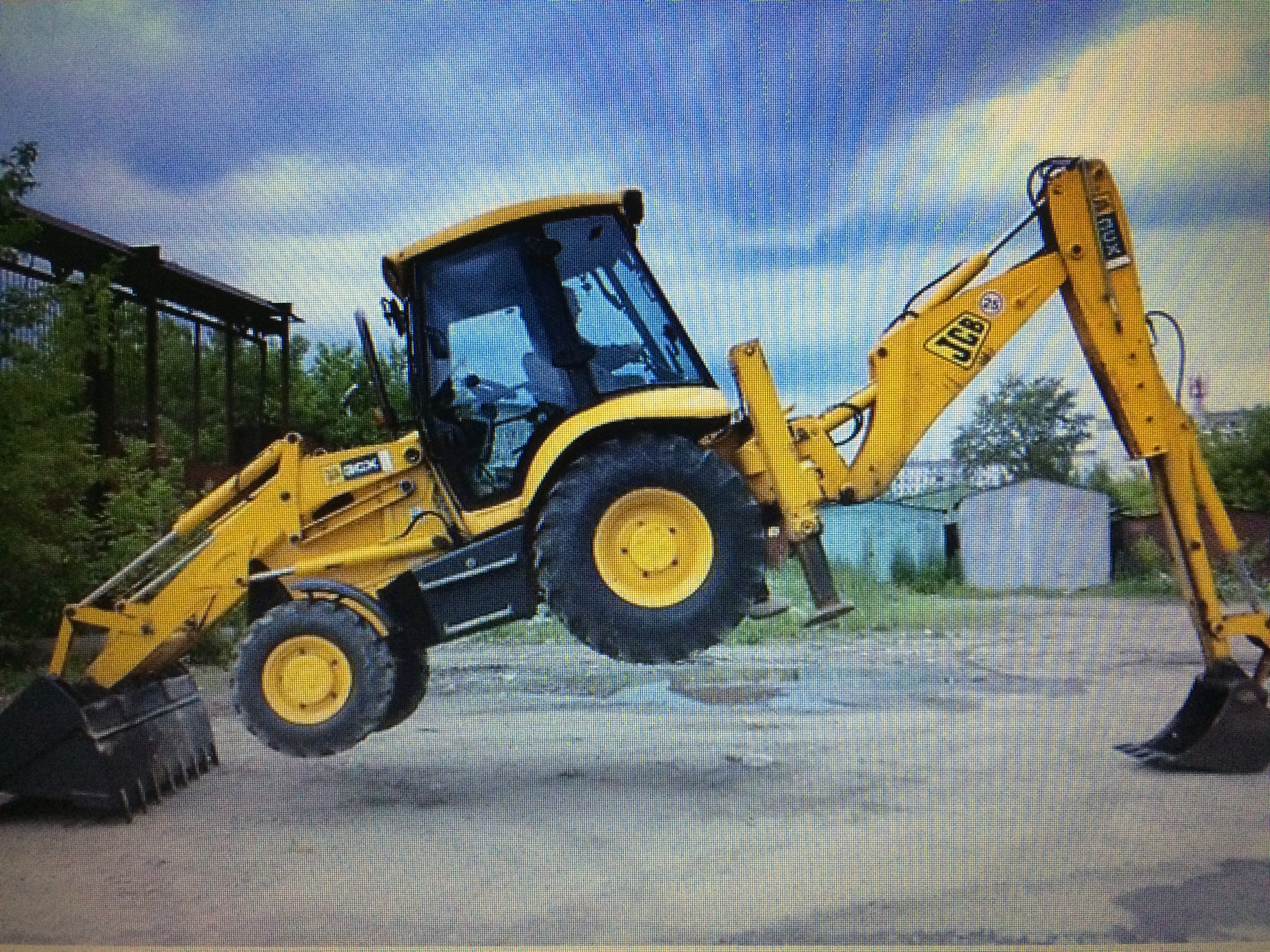 аренда экскаватора ногинский район. экскаватор-погрузчик с гидромолотом зима. экскаватор-погрузчик jcb 4cx sitemaster. Cat 444f2. спецтехника красногорск.