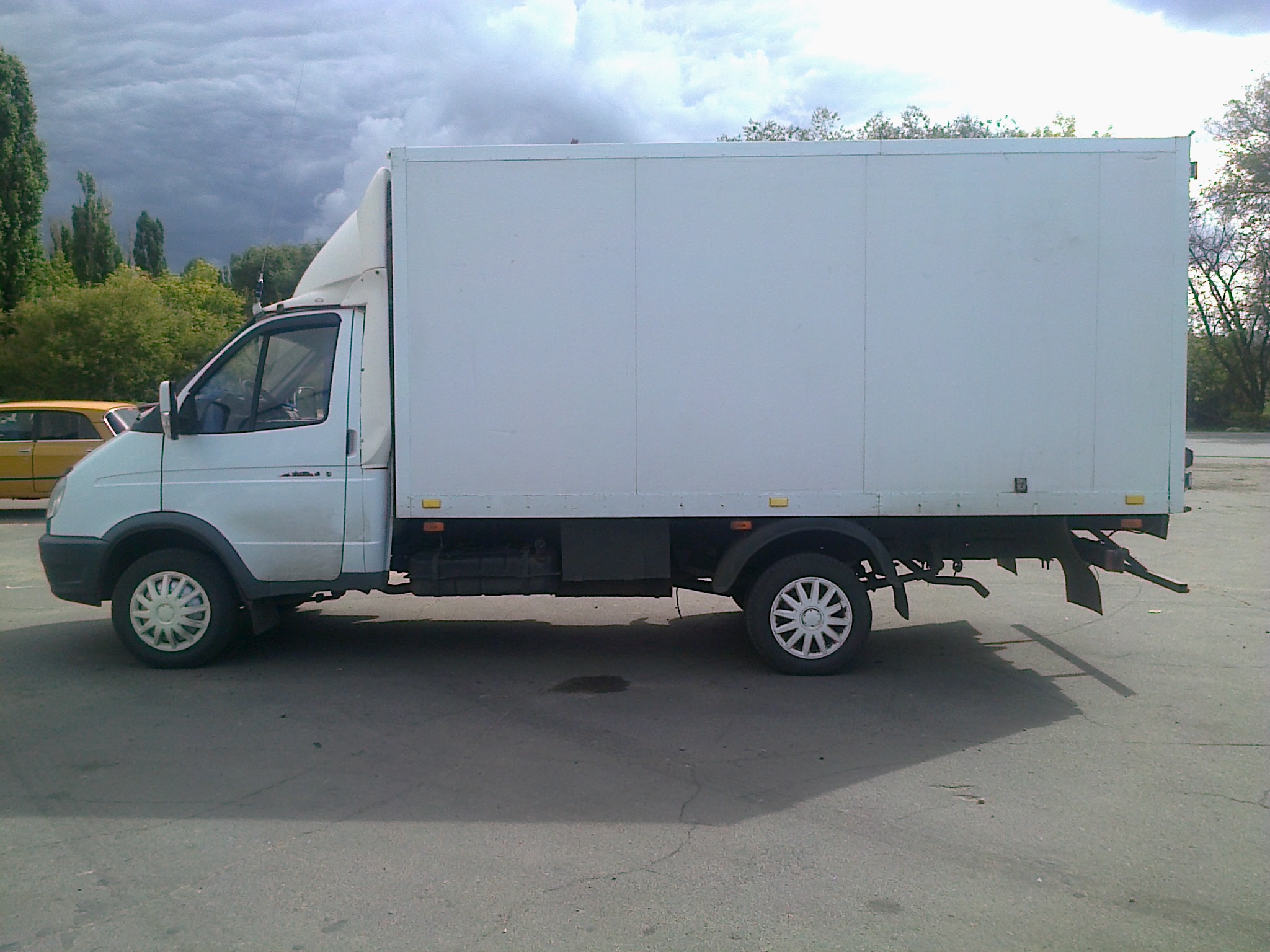 Грузоперевозки пермь. Газель 3,5т. 5 тонны. 5 тонны. Грузовой газель 3 тонны.