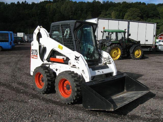 Аренда бобкэт. Бобкэт 3.5 т. JCB Bobcat 175 haqida. Кейс эсэр 175 Бобкэт. Аренда Бобкэт Раменский район.