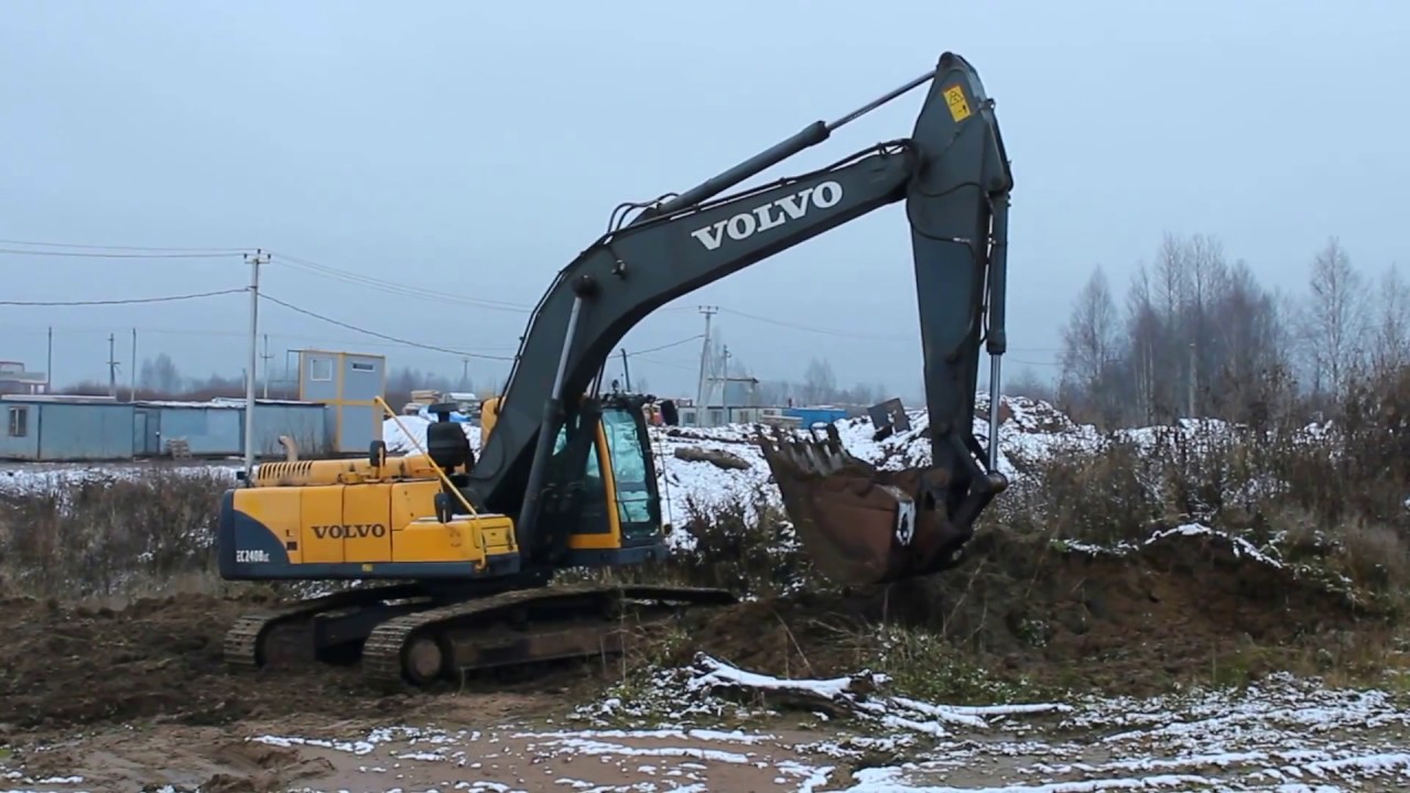 Сдать экскаватор в аренду. Volvo ec240. Экскаватор Вольво ec240blc. Вольво ЕС 240 BLC. Экскаватор гусеничный Volvo ec240blc.