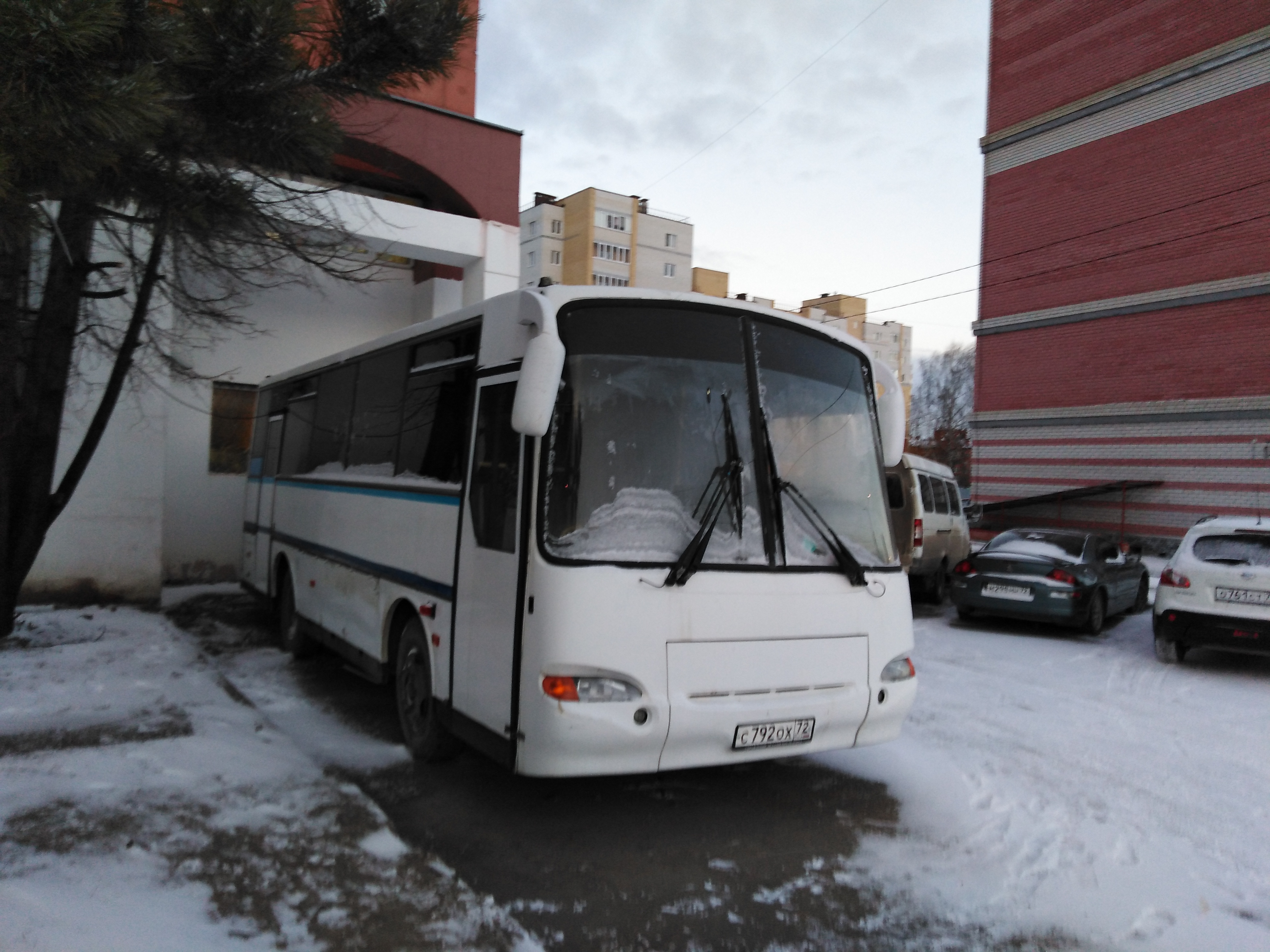 Автовокзал тобольск. Автобус Тобольск. Автобус Тюмень Тобольск. ПАЗ Тюменская область. Туристический автобус Тобольск.