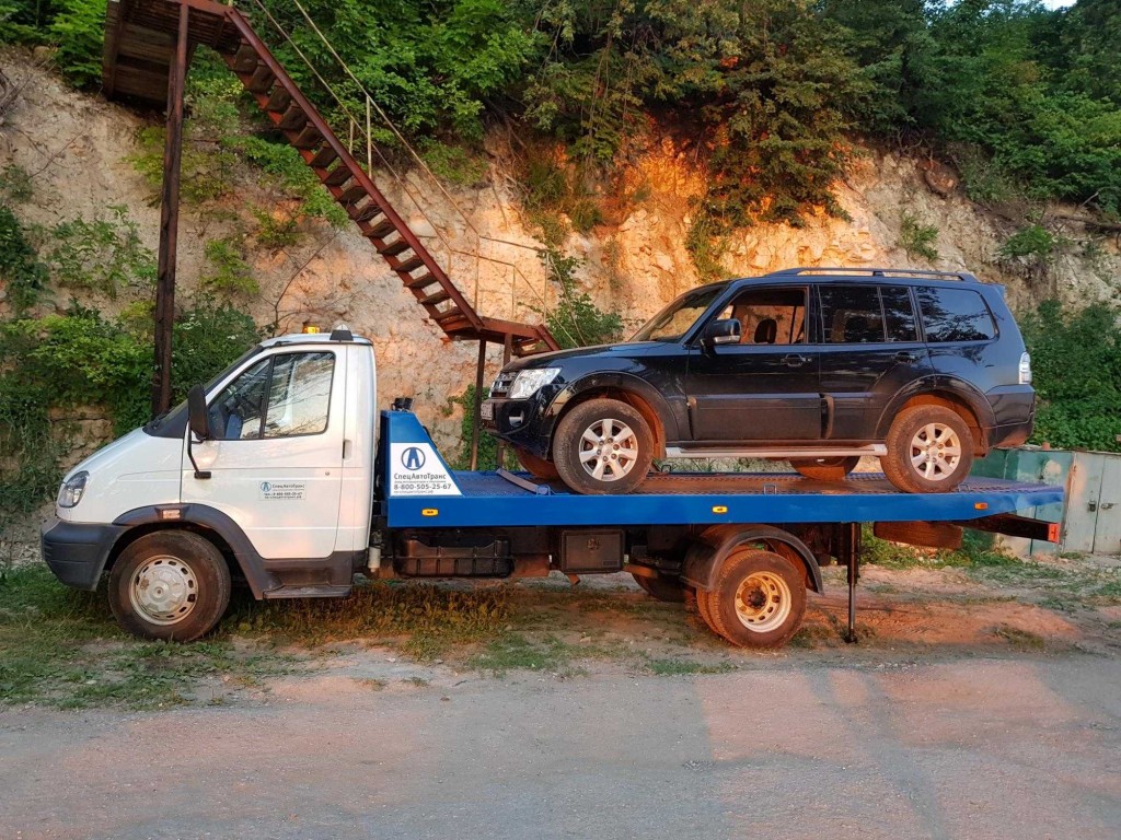 Услуги эвакуатора круглосуточно 89272606002 Самара, Демократическая улица,  30 телефон: 89272606002 (Герман)