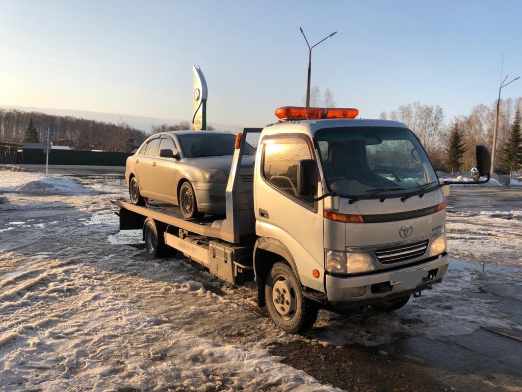 Услуги автоэвакуатора Свердловская область, Невьянск телефон:  +7(912)277-00-77 (Павел)