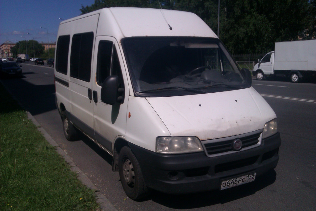 Mercedes benz sprinter 3. Груза пассажирский. Мерседес спринтер грузовой. Мерседес спринтер грузовой. Грузовой транспорт.