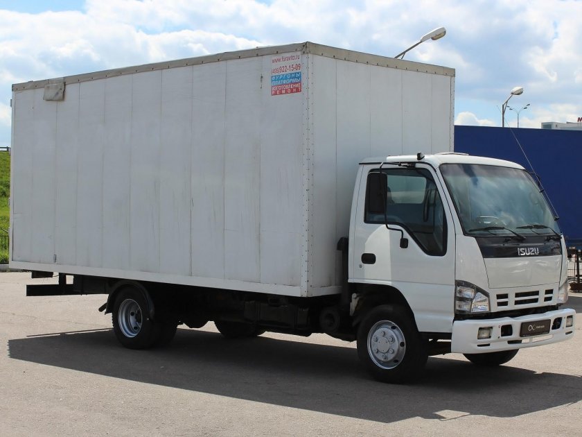 Фото isuzu nqr75