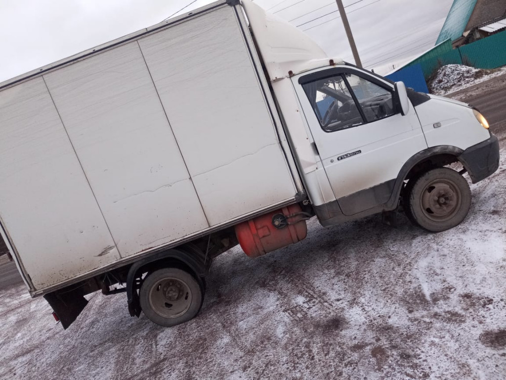 Грузовое такси в Копейске — цены на услуги грузотакси с грузчиками заказать  недорого | Перевозка-24