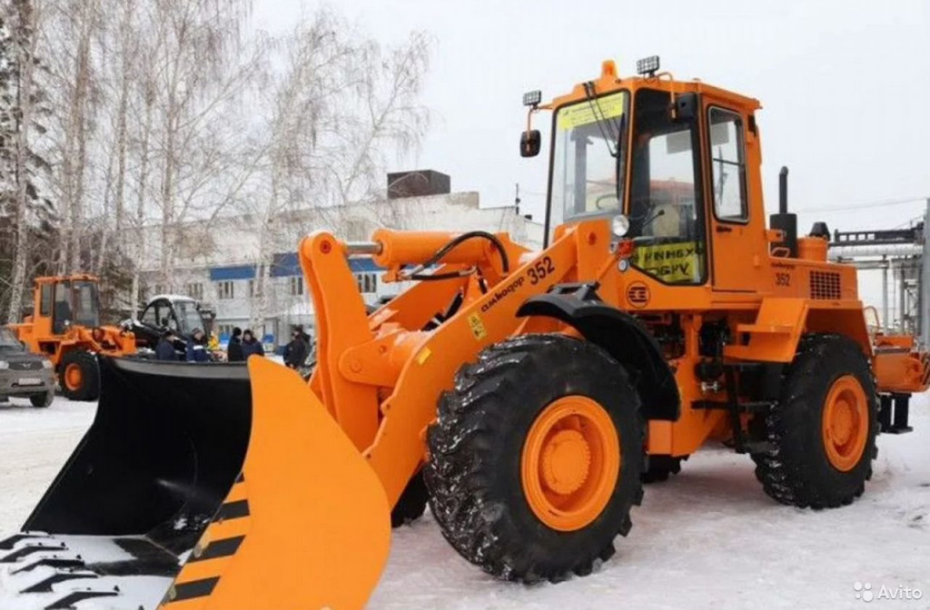 Погрузчик беларусь. Фронтальный погрузчик Амкодор 352с. Погрузчик Амкодор 352. Погрузчик Амкодор 342в. Белорусский фронтальный погрузчик Амкодор.