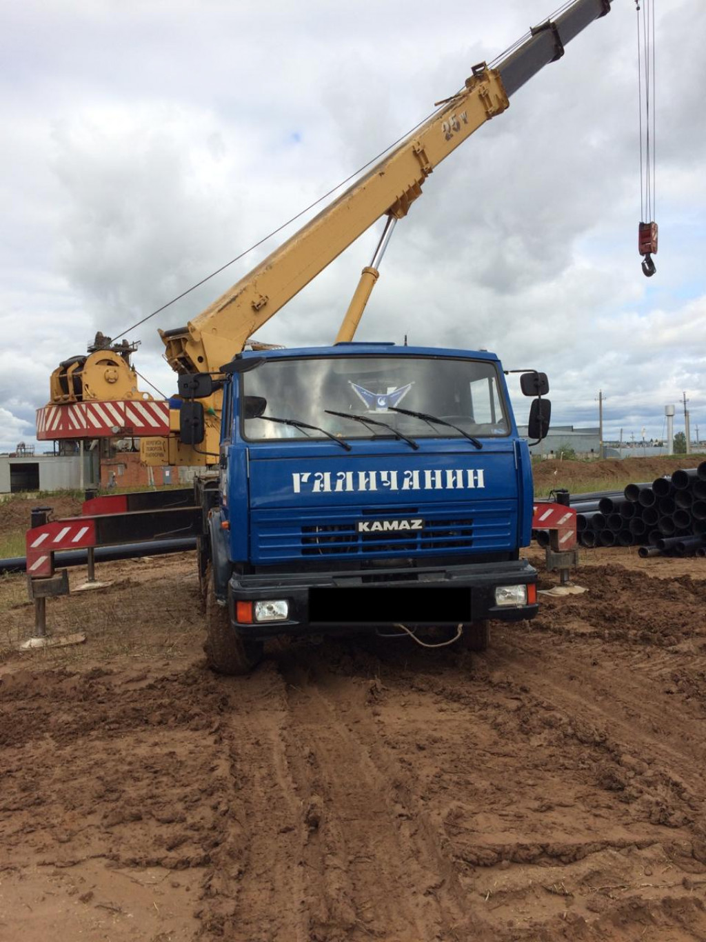 Камаз 25 т ивановец. Автокран галичанин 25 тонн. Авито казань аренда автокрана. Аренда автокрана казань. Кран ивановец 50 т.