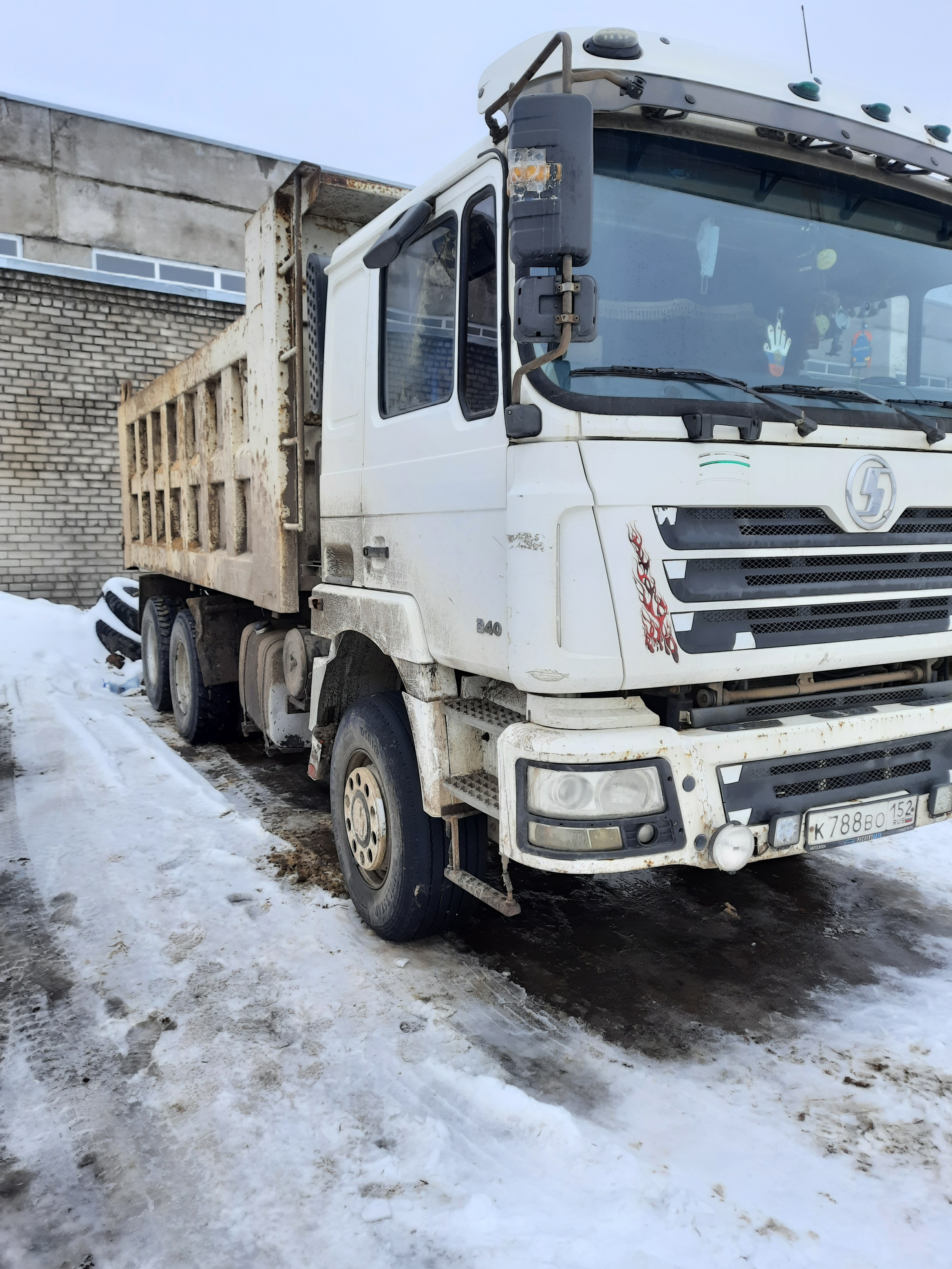 Сыпучие стройматериалы с доставкой самосвалом. Липецк, Универсальный проезд  телефон: +79046847701 (Ип Блинов)