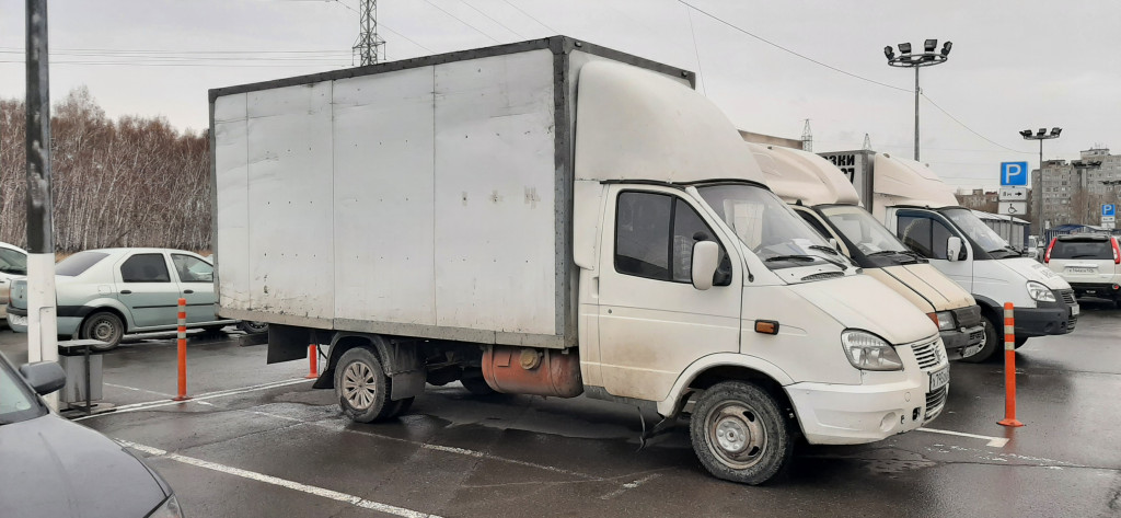 Газель омск калачинск. Грузоперевозки Курган межгород. Газель Омск Москаленки. Грузоперевозки доставка Омск Азова Омский район.