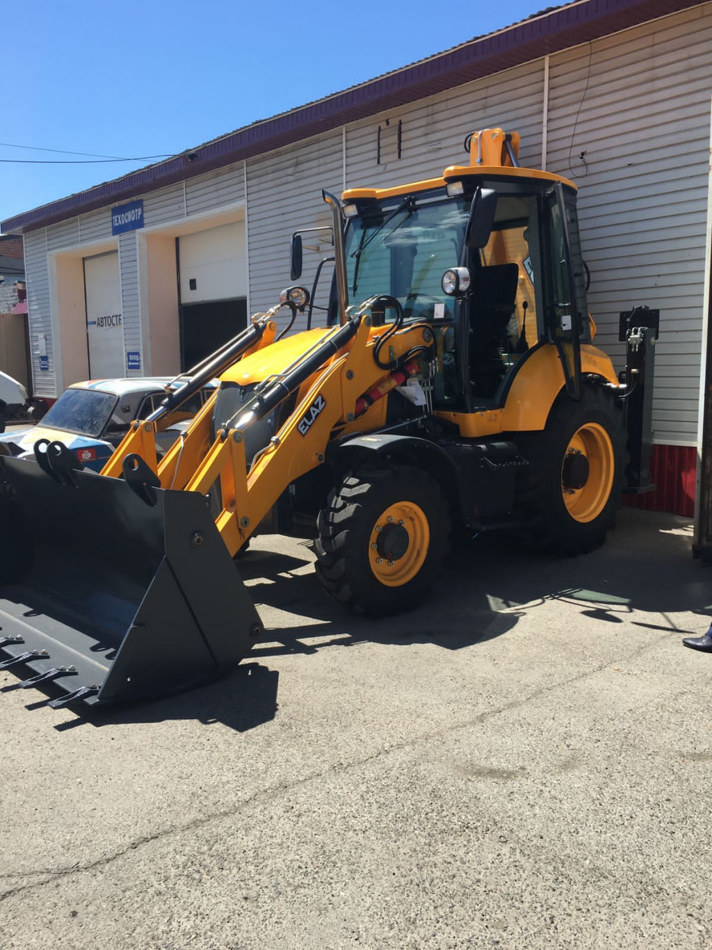 Фронтальный погрузчик sdlg 936l. Машинист jcb. Погрузчики оренбург. Погрузчики оренбург. Погрузчики оренбург.