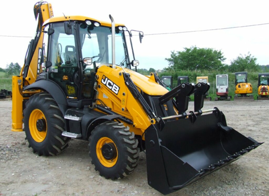 Трактор jcb фото