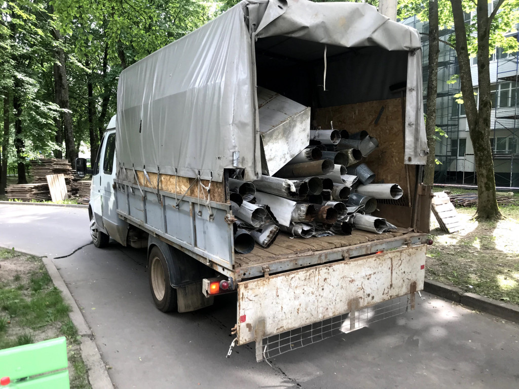 Грузовой форд для переезда. Такси приморск ленинградская область. Грузоперевозки кириши частники. Грузоперевозки кириши. Грузоперевозки кириши.