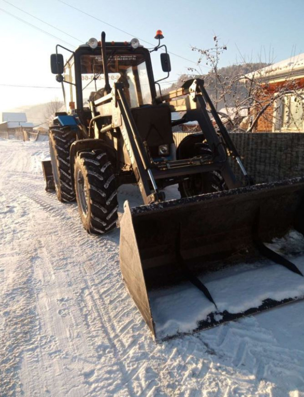 Трактора горно алтайск. Услуги трактора. Горный трактор.