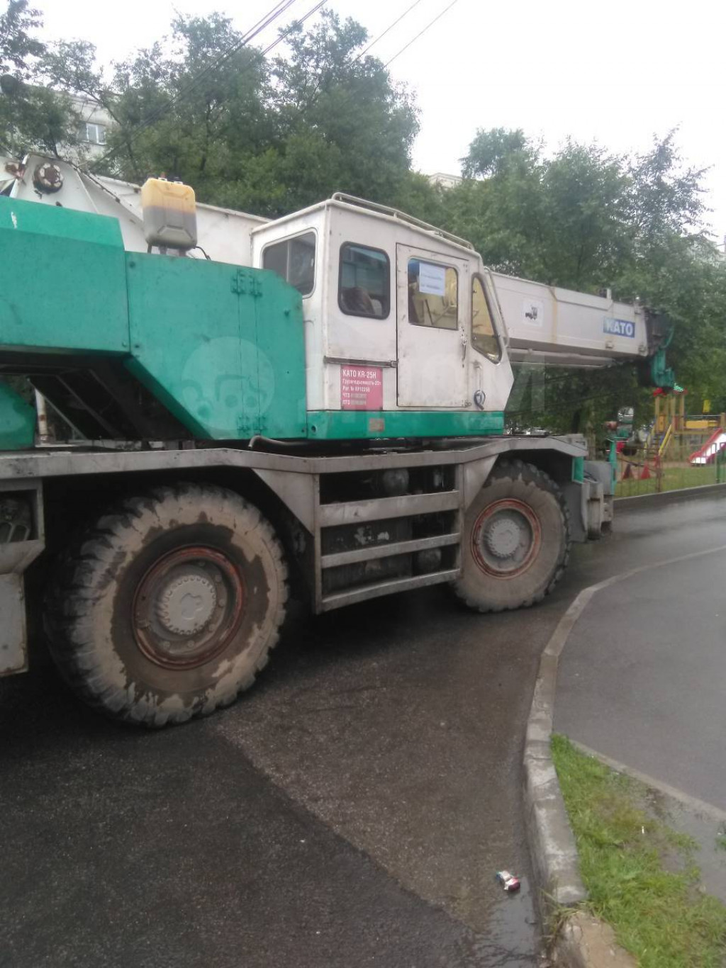 Автокран 25 тонн в аренду — Южно-Сахалинск