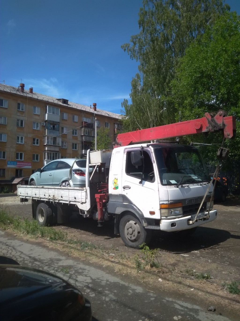 Манипуляторы свердловская область. Манипулятор 8 тонн фав300. Манипулятор в каменске-уральском. Манипулятор частник. Манипулятор камаз 10 тонн.
