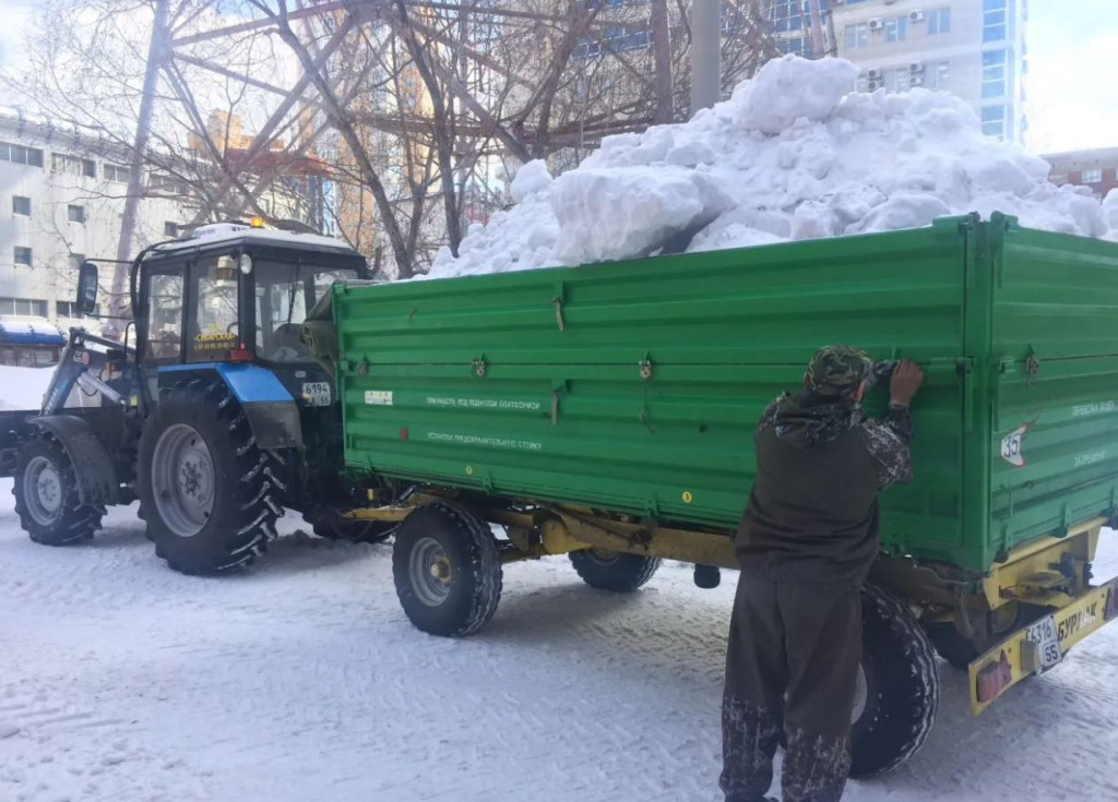 Трактор омская область