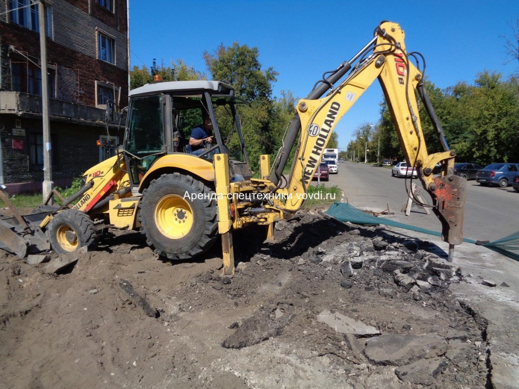 Услуги экскаватора-погрузчика в Курганской области | Аренда погрузчиков на  сайте Перевозка 24