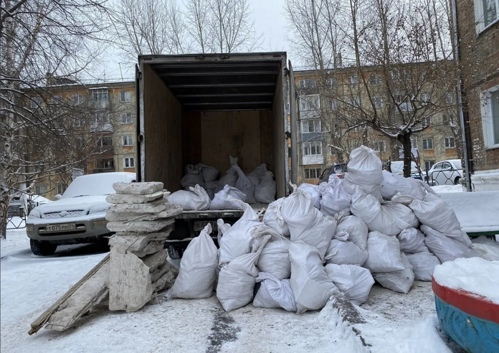 Грузчики для выноса мебели из квартиры на помойку