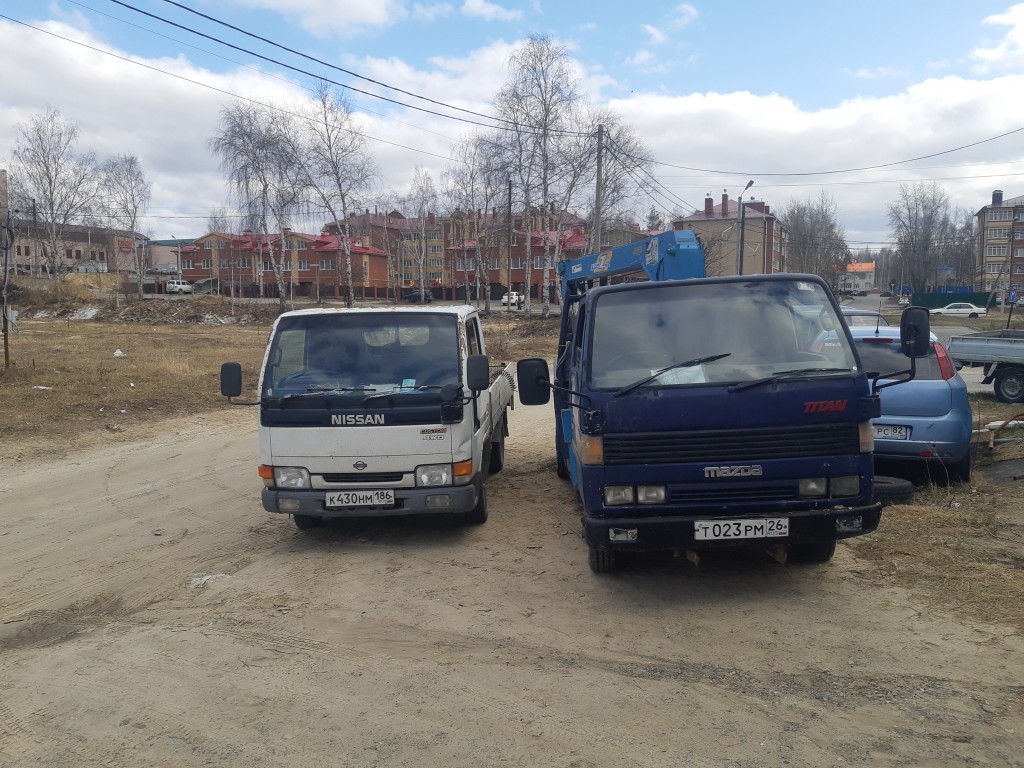 Грузоперевозки бортовая машина и манипулятор Ханты-Мансийский автономный  округ, Урай телефон: +79122037889 (Максим)