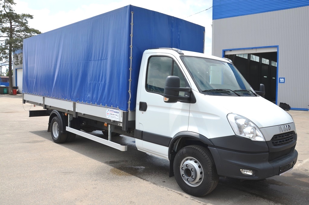 3 5 т автомобиль. Ивеко Дейли до 3.5 тонн. Iveco Daily бортовой тентованный. Ивеко грузовой до 3.5 тонн. Ивеко Дейли 3 тонны.