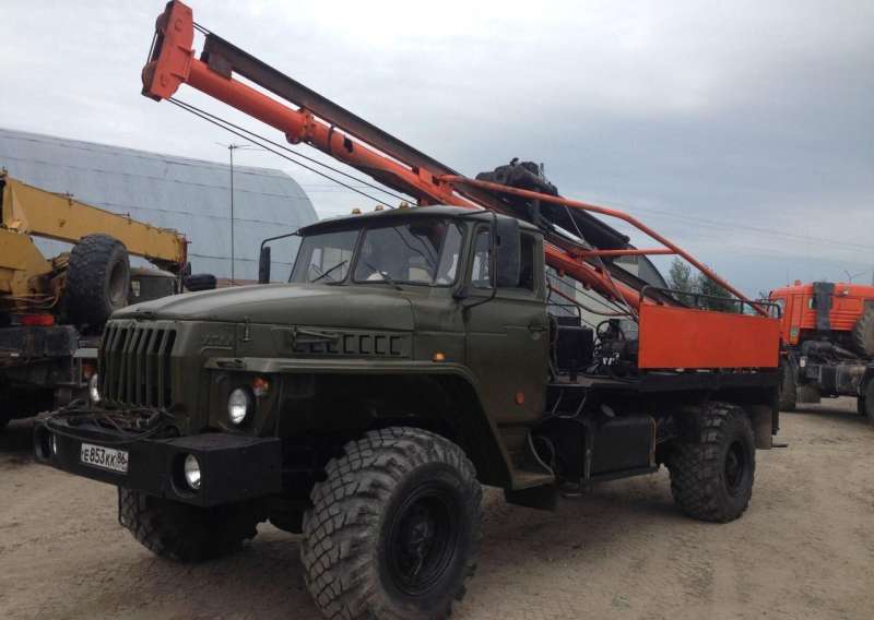 Машина бурильно-крановая (мрск-311) 48101j. Машина бурильно-крановая бкм-515. Бкм 515 на базе урал. Урал-43206 бкм-515. Урал 43206-0111 бкм-515а.