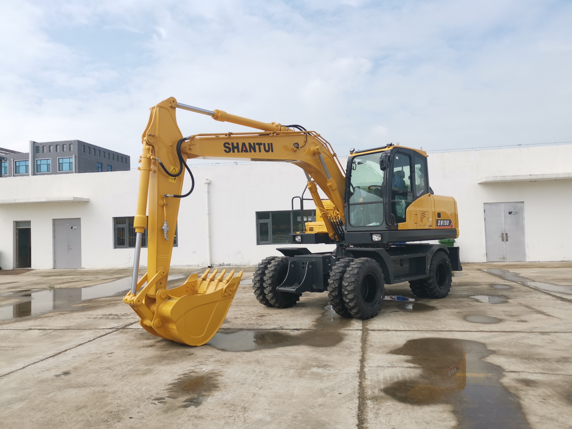 Xcmg 150 колесный экскаватор. Экскаватор 150. Экскаватор 150. Xcmg xe150wb. Экскаватор 150.