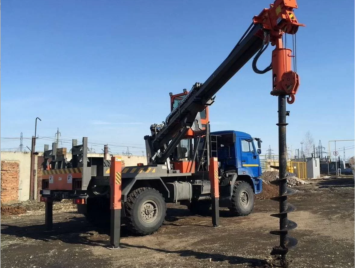 Машинист бурильно крановой машины. Машинист бурильно крановой машины. Машинист бурильно крановой машины. Бкм 307 бурильно-крановая машина. Бурильно-крановая машина бкм-534.