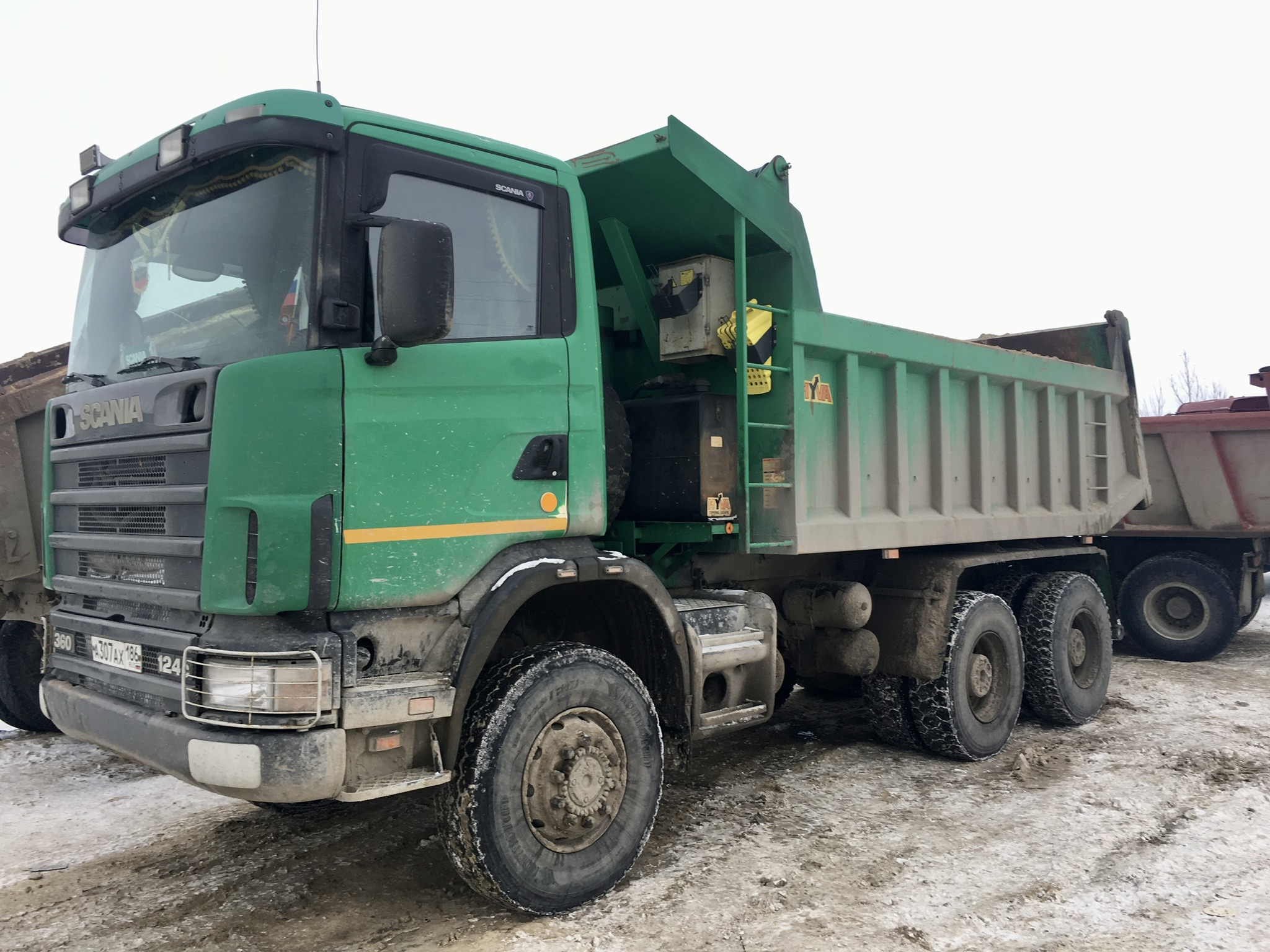 Ультраежка самосвал найти. Shacman f3000 миксер. Камаз евро 5 самосвал. Требуется водитель самосвала. Самосвалы ищут.