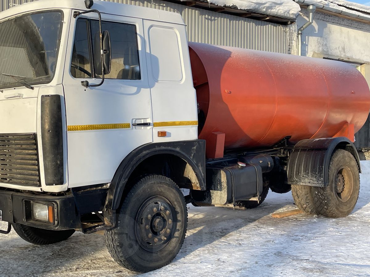 Ассенизатор 10 м3/кубов Томск. Шланг 40 метров. Томск, улица Свердлова, 17  телефон: +79528832303 (Ирина)