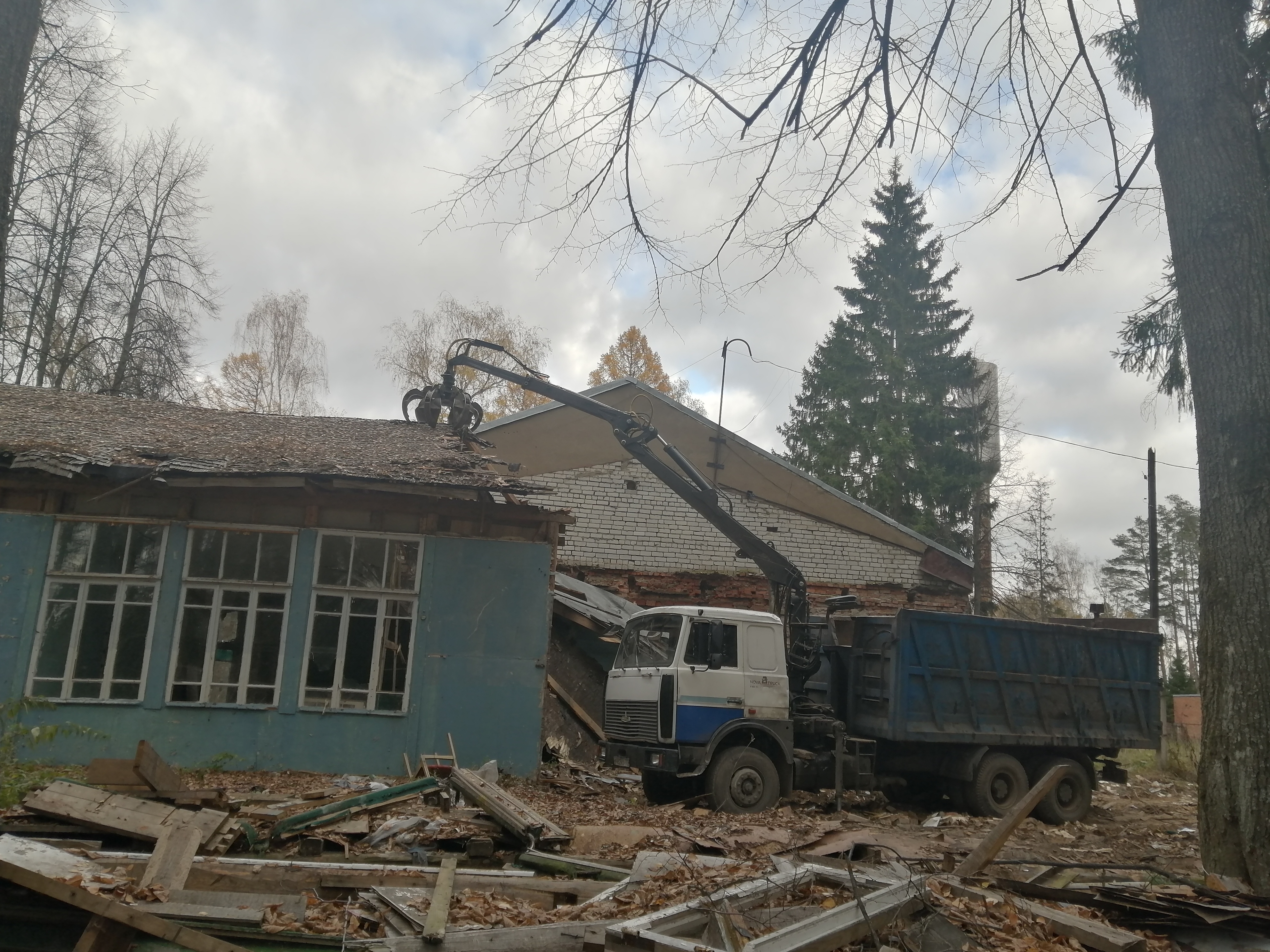 Аренда ломовоза | Цены на услуги в Ярославле и Ярославской области