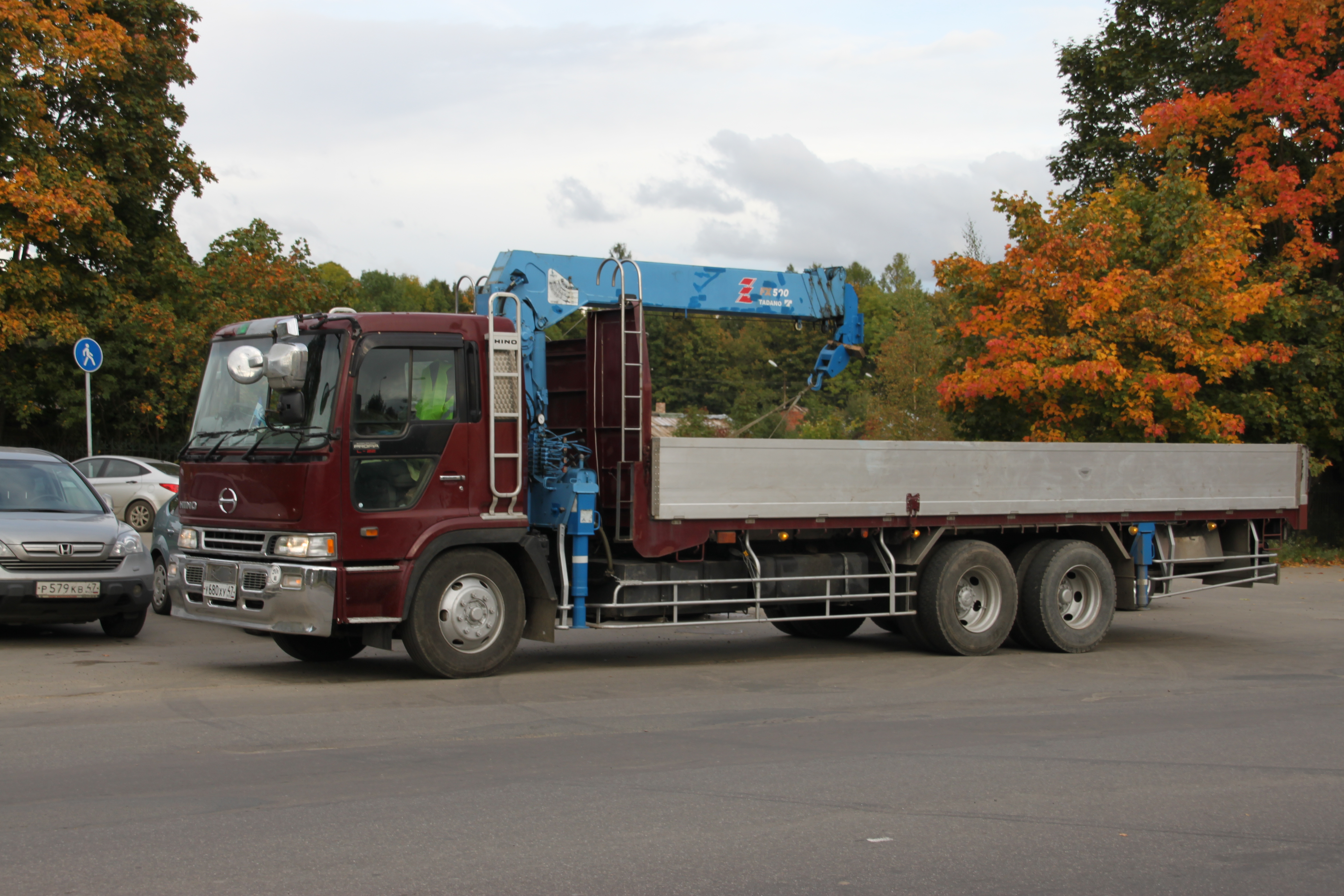 Hino profia. Хино Profia манипулятор. Манипулятор Хино профи 700. Хино 300 манипулятор. Хино Профия 10 тонн.