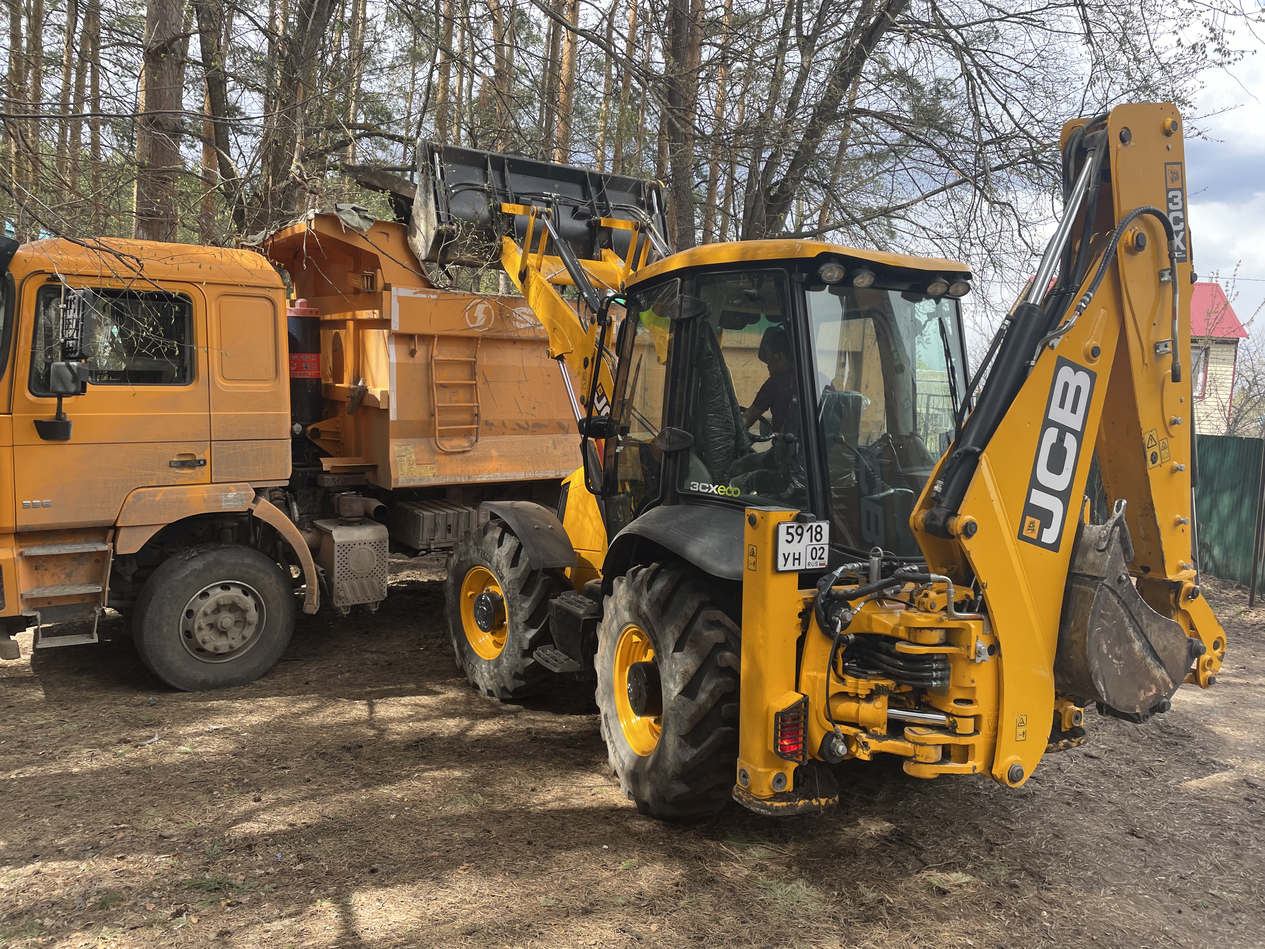 Аренда JCB в Уфе и Башкортостане | Цены на услуги заказать на сайте частных  объявлений Перевозка 24