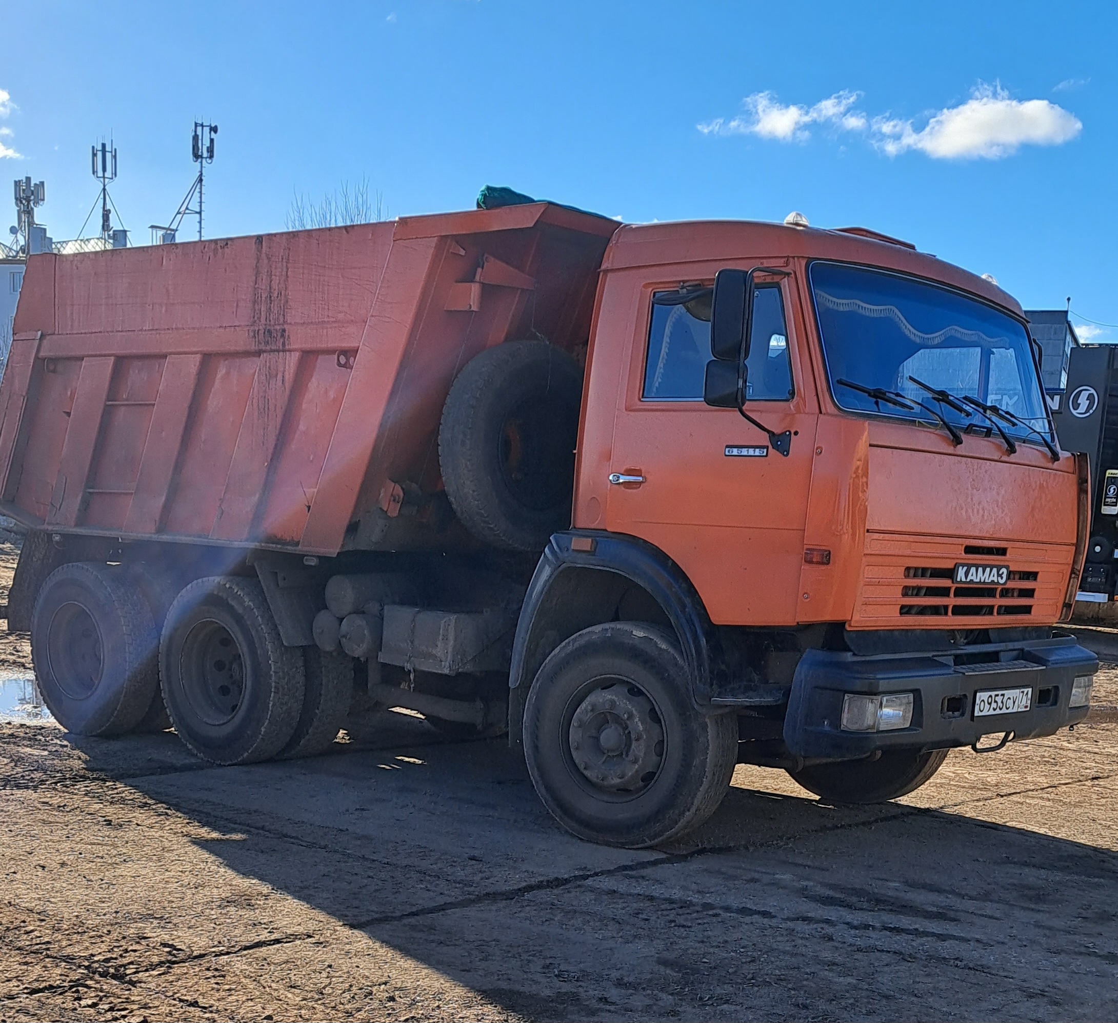 Доставка строительной глины | Цены за 1м3 куб в Туле и Тульской области