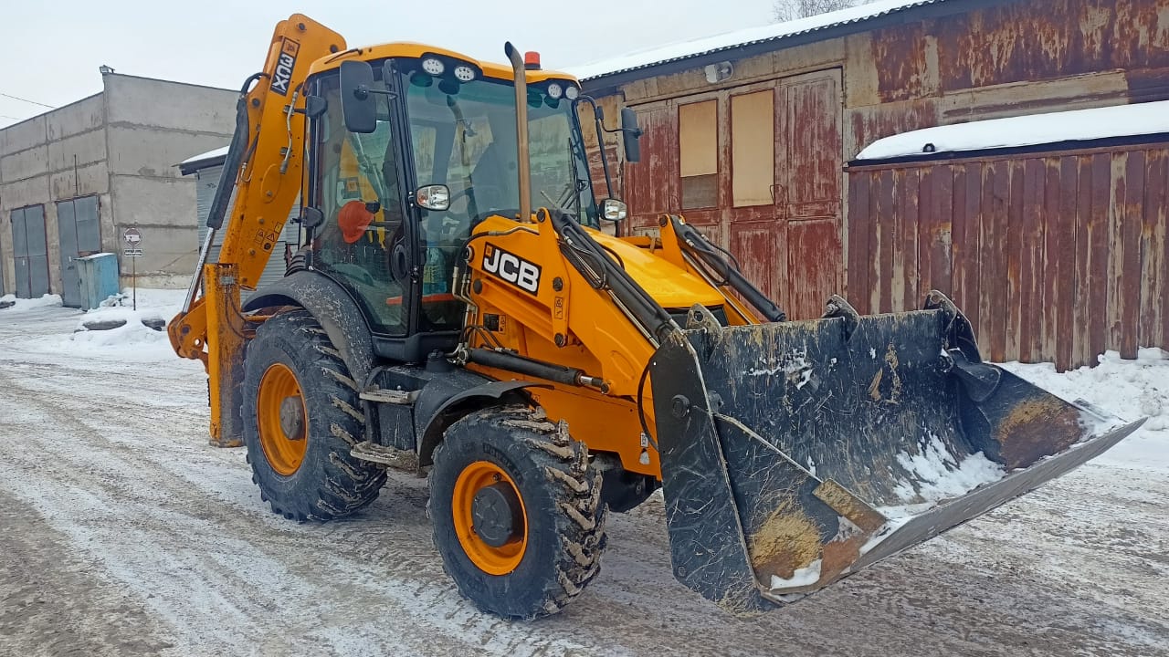 Пермь погрузчик работа. JCB 3cx super. GSB 3. Планировочный ковш на экскаватор. Экскаватор погрузчик бу.