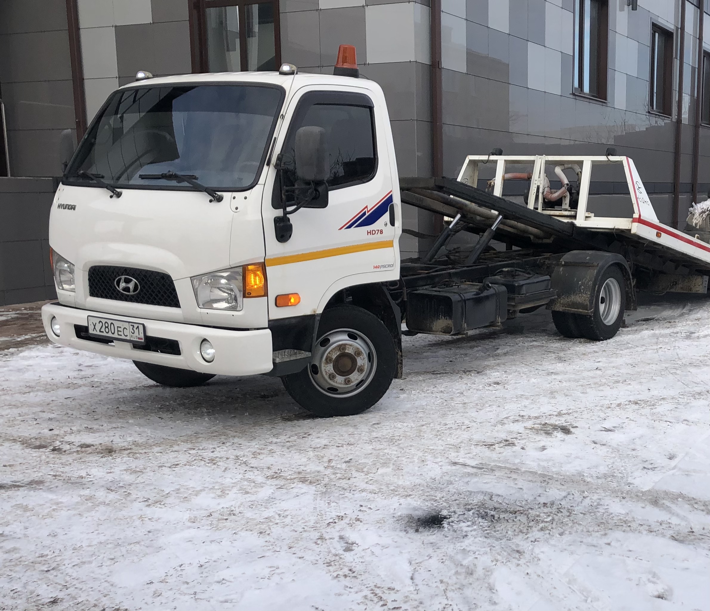 Вызвать эвакуатор в Волоконовке недорого — цены за услуги эвакуации авто  круглосуточно | Перевозка-24