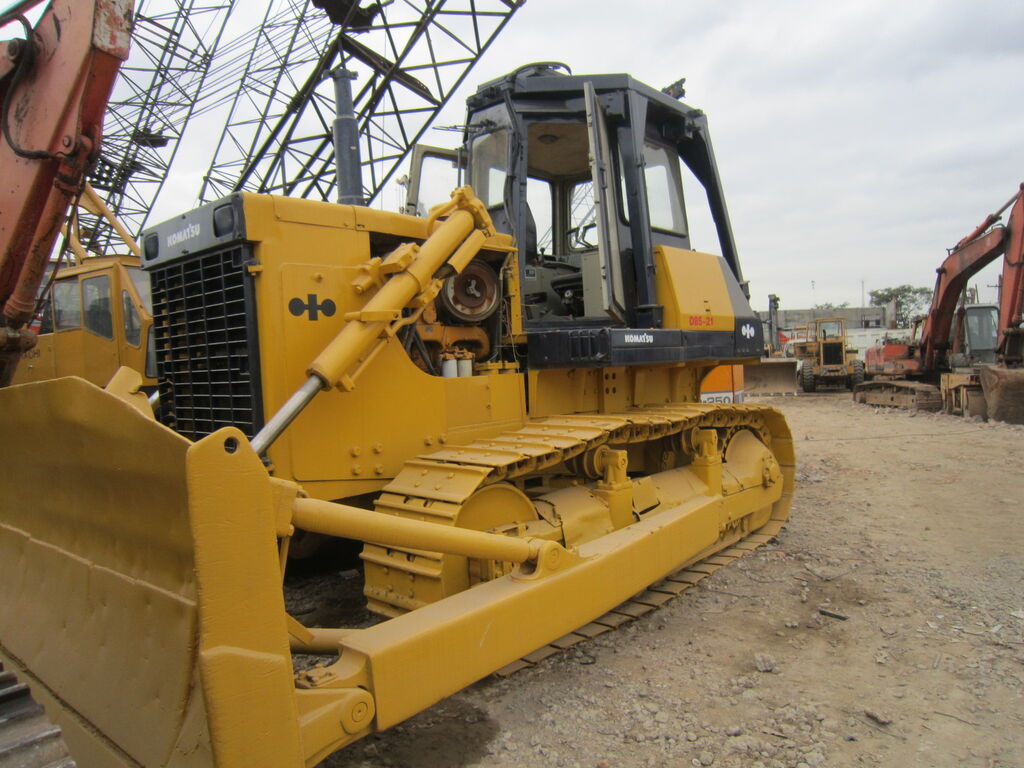 Бульдозер 21. Komatsu d85a-21. Бульдозер Комацу 85. D85a-21. MK-21 buldozer.