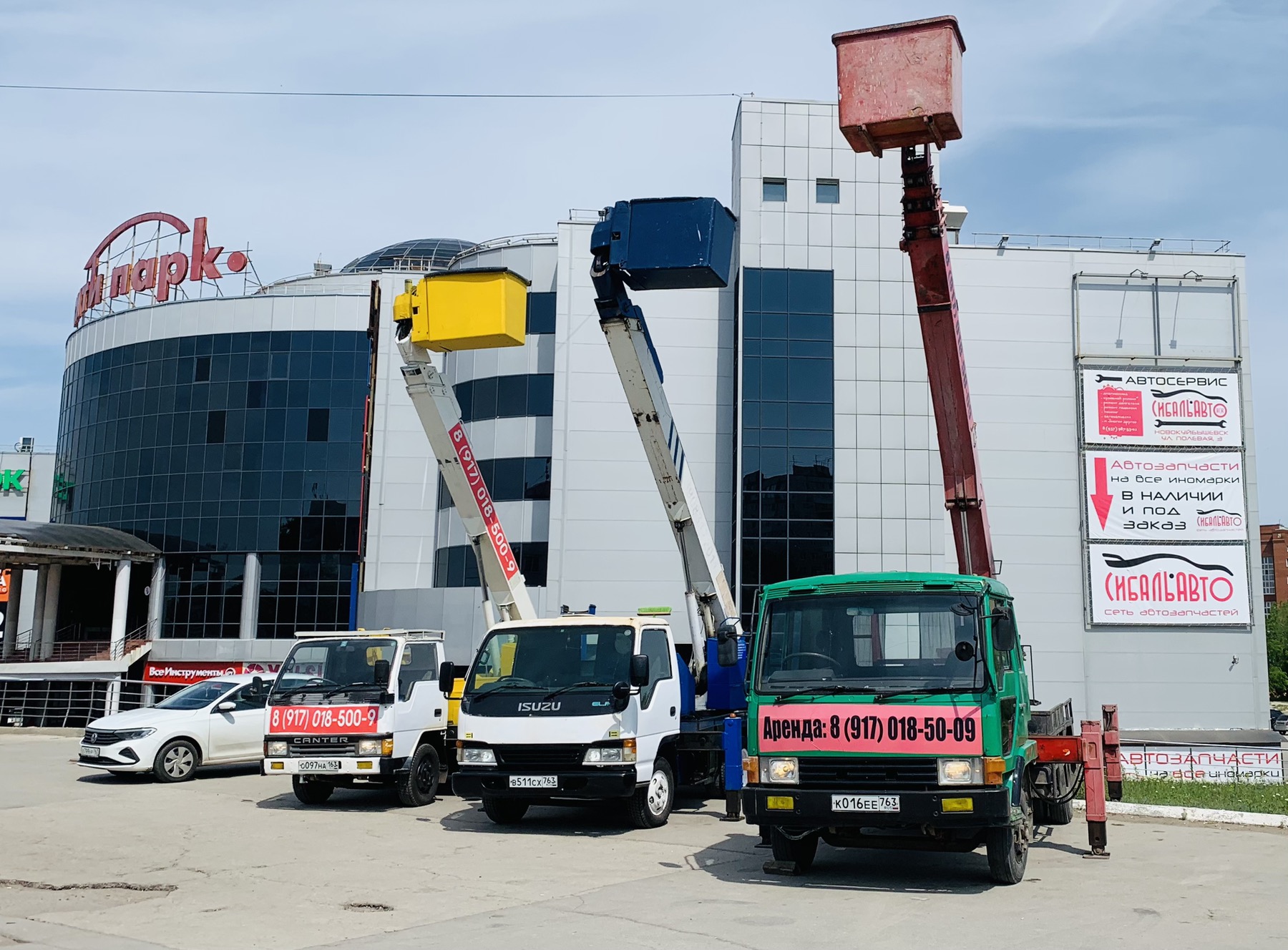 Аренда автовышки 16-24 метра, Агп с лебедкой Самарская область,  Новокуйбышевск, улица 50-летия НПЗ, 1 телефон: +79170185009 (Станислав)