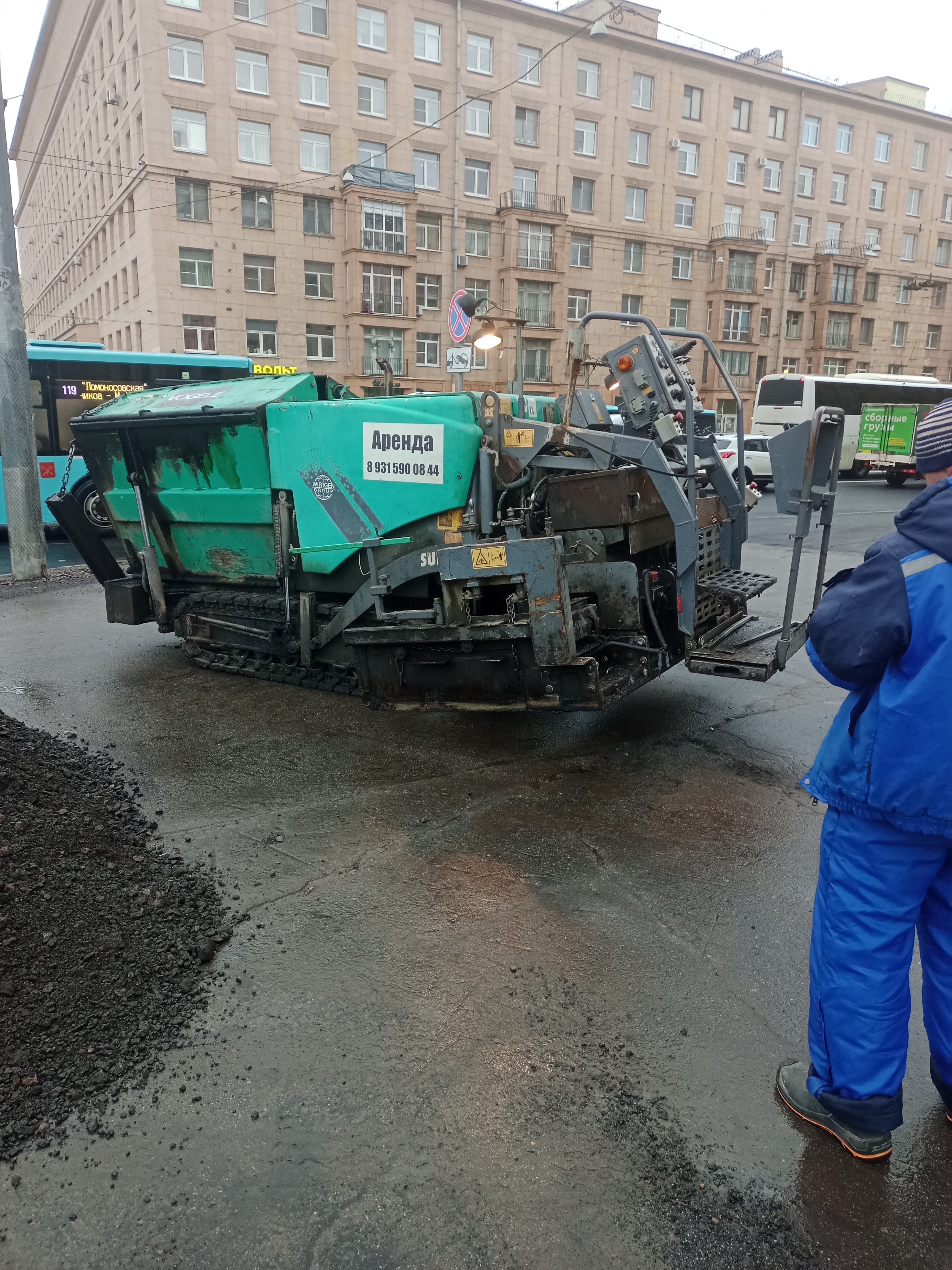 Аренда асфальтоукладчика — Санкт-Петербург | Цены на услуги  асфальтоукладчика заказать на сайте Перевозка24.Ру