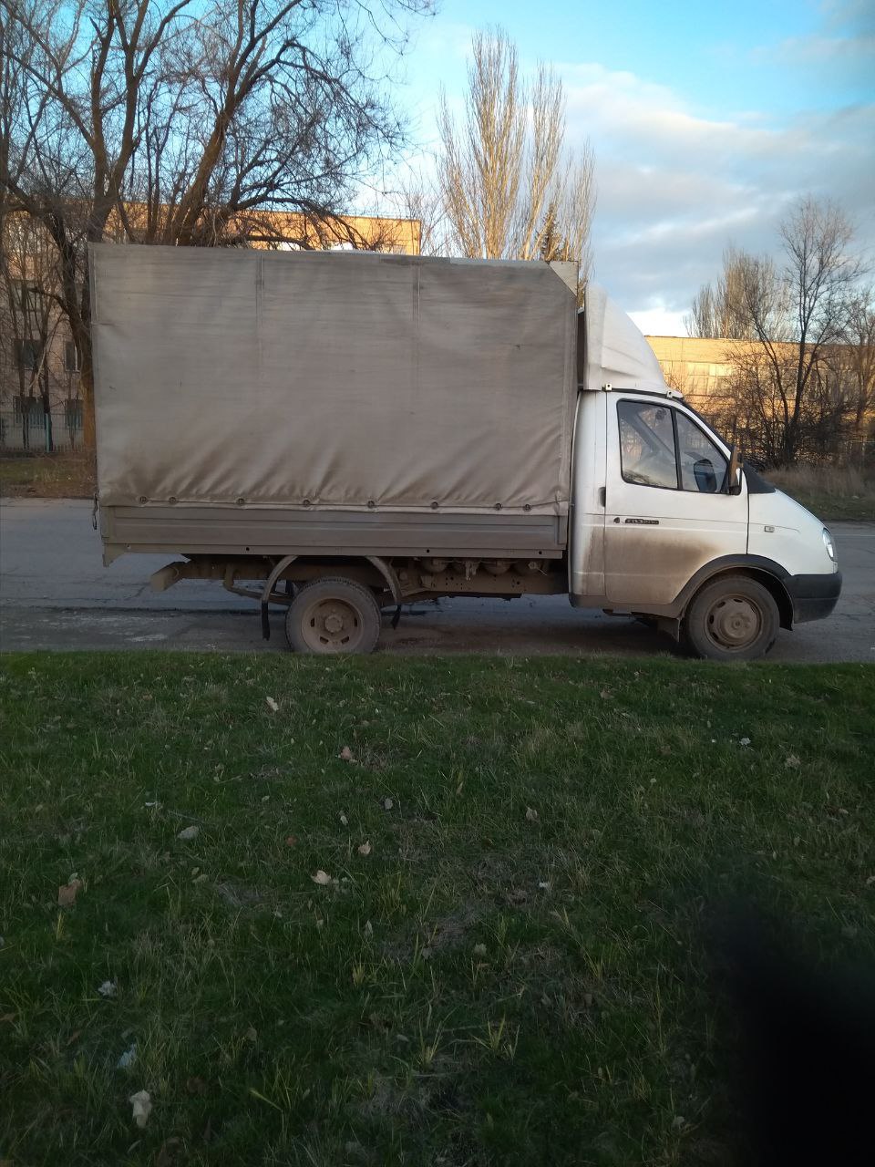 Дешевые грузоперевозки в Луганской области с грузчиками | Частные  объявления от перевозчиков