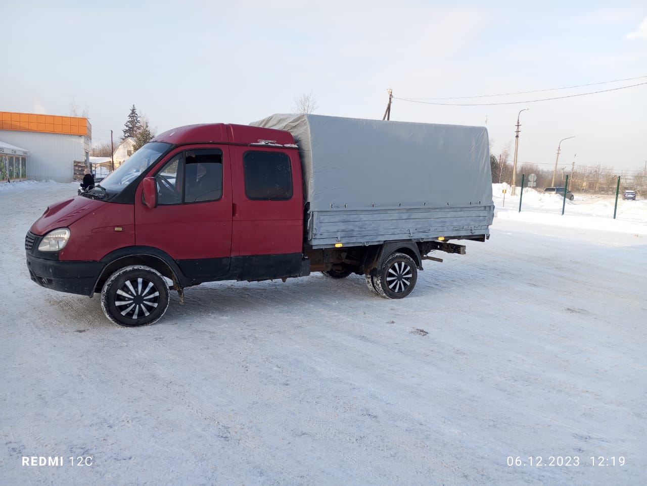 Грузовое такси в Коломне — цены на услуги грузотакси с грузчиками заказать  недорого | Перевозка-24