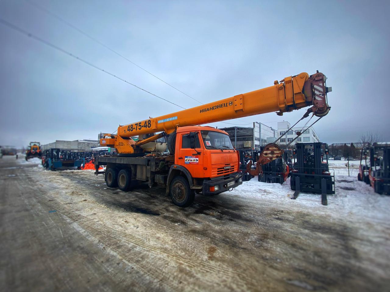 Автокран 25 тонн в аренду — Орел