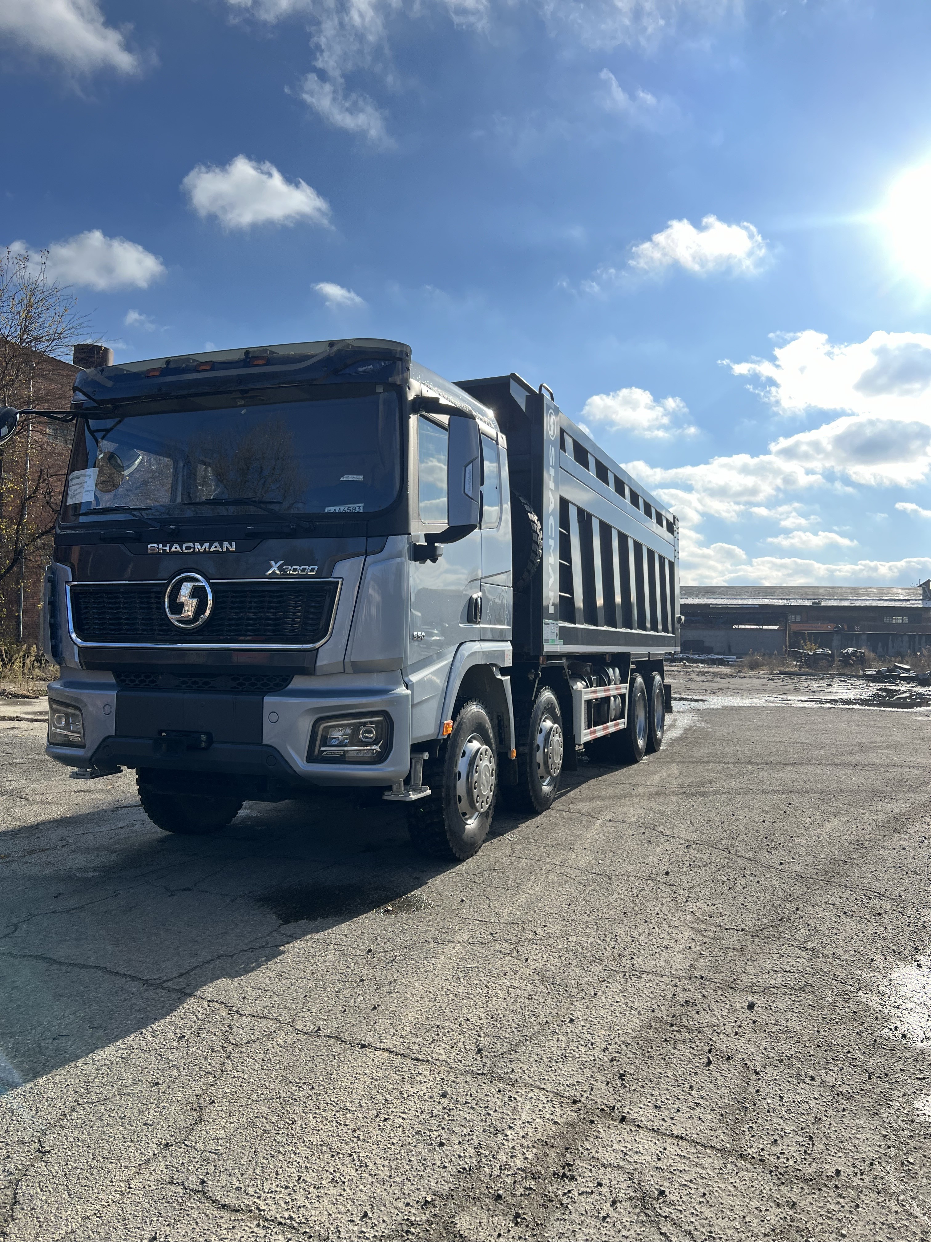 Перевозка песка самосвалами | Цена за куб, километр, тонну в Краснодаре и  Краснодарском крае