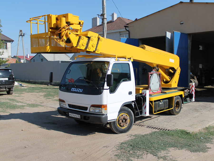 Автовышка isuzu 22 метра - телескопическая. Автовышка 22 метра hino aichi sk22a. Аренда автовышек 22. Аренда автовышек 22. Аренда автовышек 22.